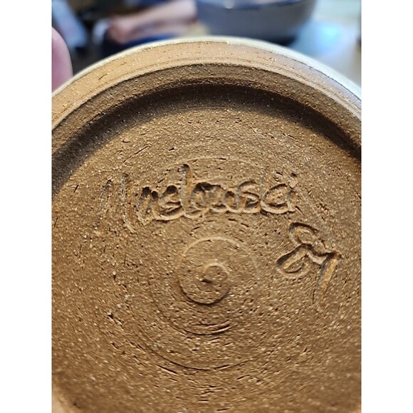 Vintage Studio Pottery Bowl – Signed Melissa ’87 Rustic Handmade Stoneware - Picture 7 of 8
